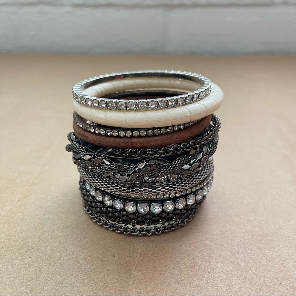 Multi-Tone bangles bracelet set - Picture 2 of 8